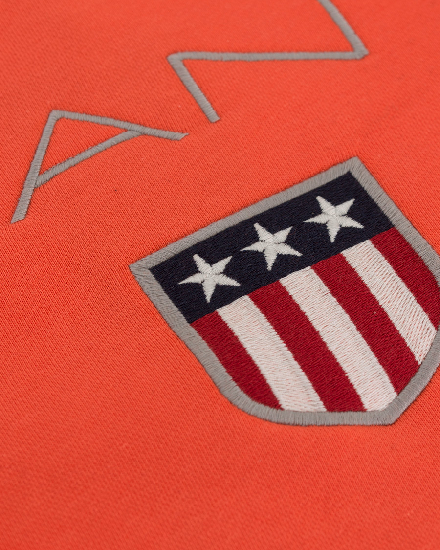 Herre | Trøjer | GANT | Shield Crew Neck Sweatshirt Strong Coral