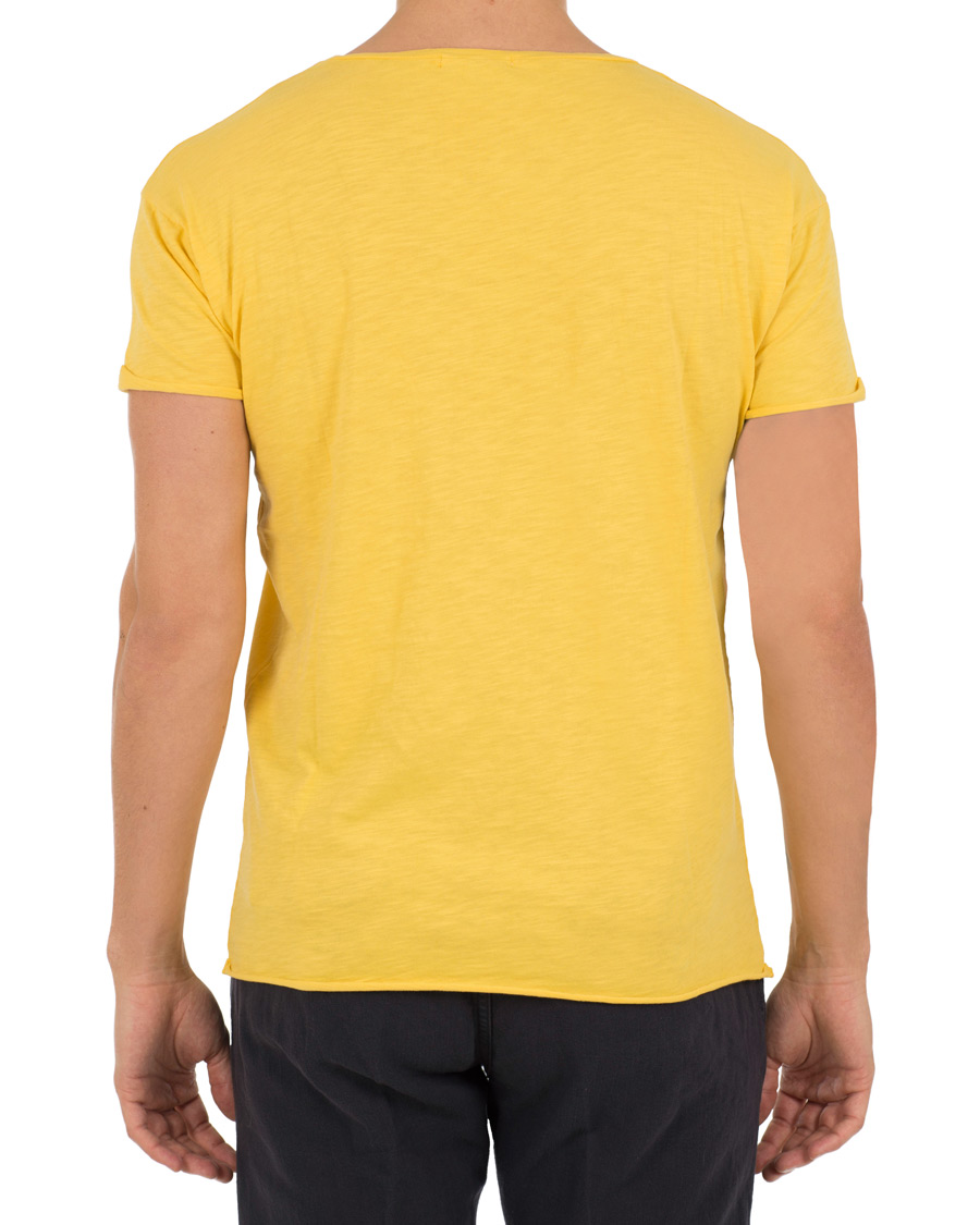 Herre | T-Shirts | Nudie Jeans | Roger Slub Tee Sun Yellow