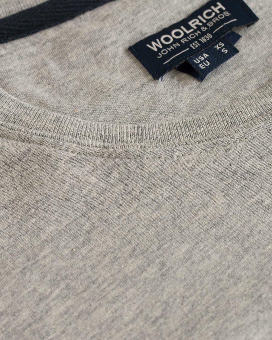 Herre | T-Shirts | Woolrich | Logo Crew Neck Tee Light Grey Melange