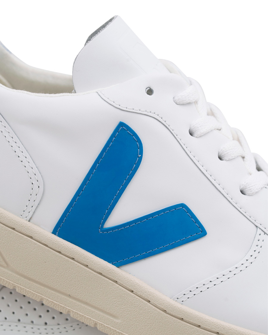Herre | Veja V-10 Leather Sneaker Extra White/Swedish Blue | Veja | V-10 Leather Sneaker Extra White/Swedish Blue