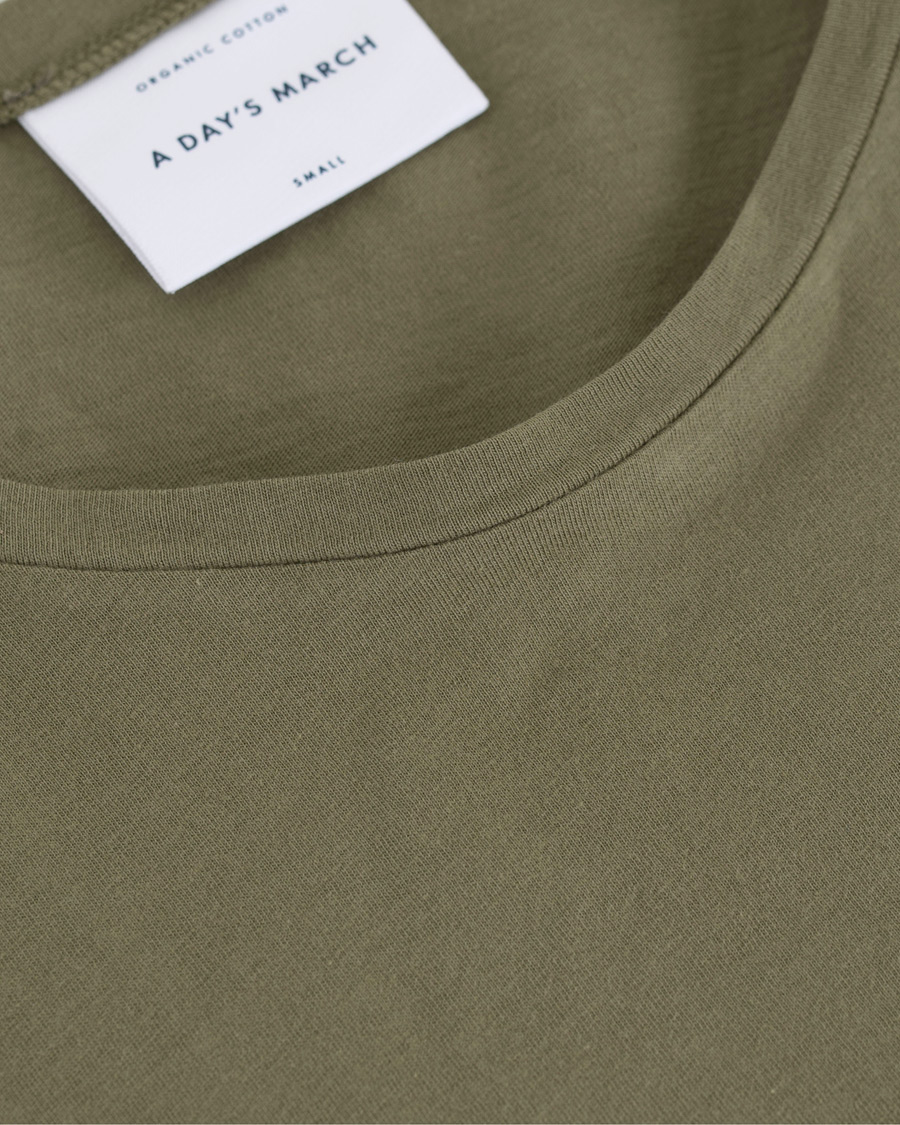 Herre | T-Shirts | A Day's March | Organic Tee Thyme Green