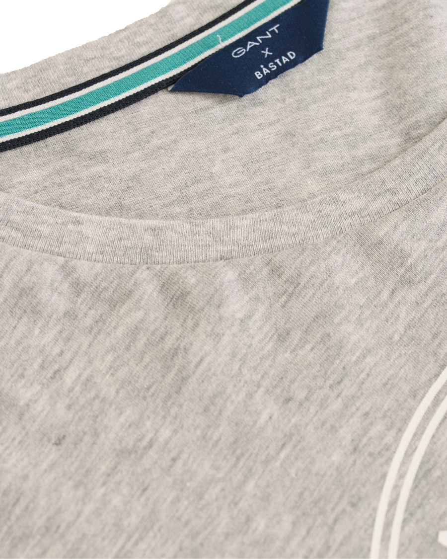 Herre | T-Shirts | GANT | Båstad Crew Neck Tee Light Grey Melange