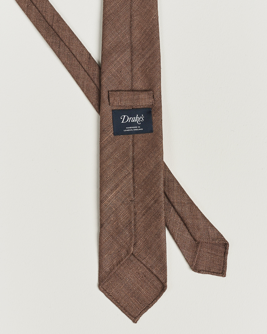 Herre | Drake's Tussah Silk Handrolled 8 cm Tie Brown | Drake's | Tussah Silk Handrolled 8 cm Tie Brown