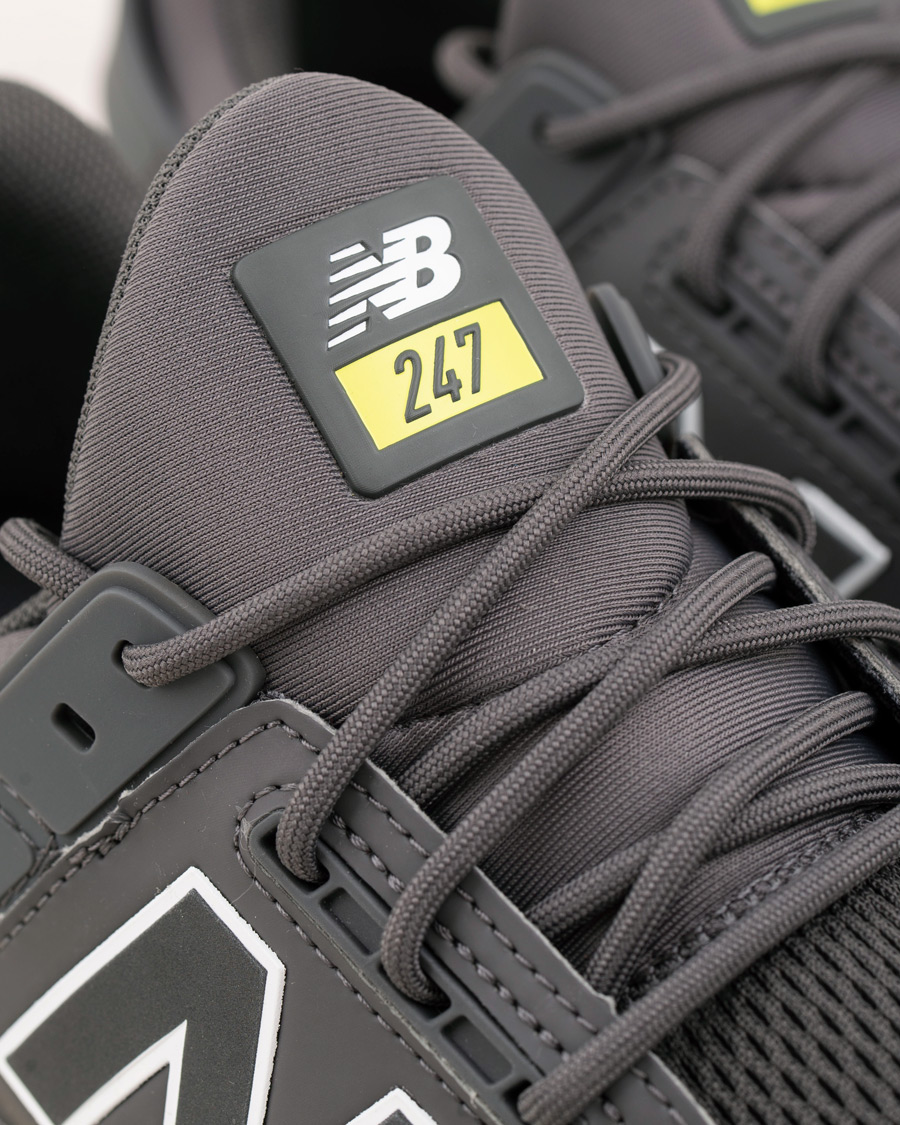 Charmerende sig selv Subjektiv New Balance 247 Running Sneaker Grey - CareOfCarl.dk