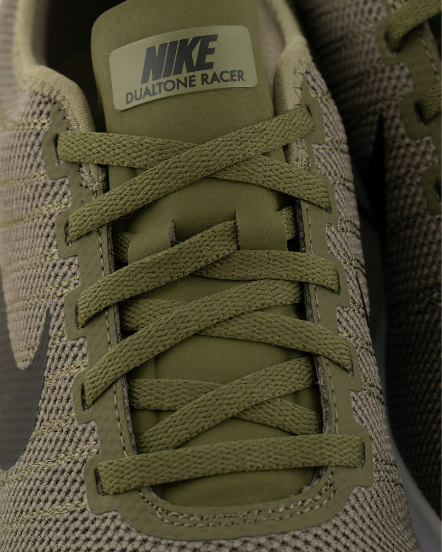 Herre | Nike Dualtone Racer Running Sneaker Olive | Nike | Dualtone Racer Running Sneaker Olive