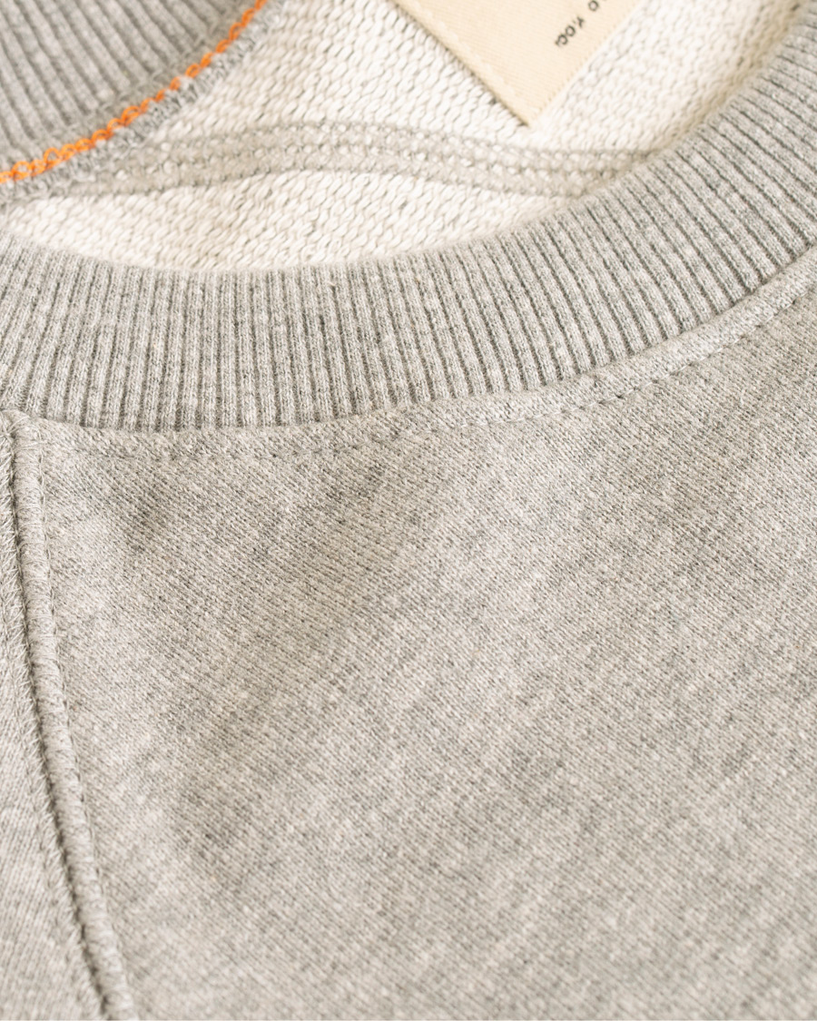 Herre | Trøjer | Nudie Jeans | Samuel Logo Crew Neck Sweatshirt Grey Melange