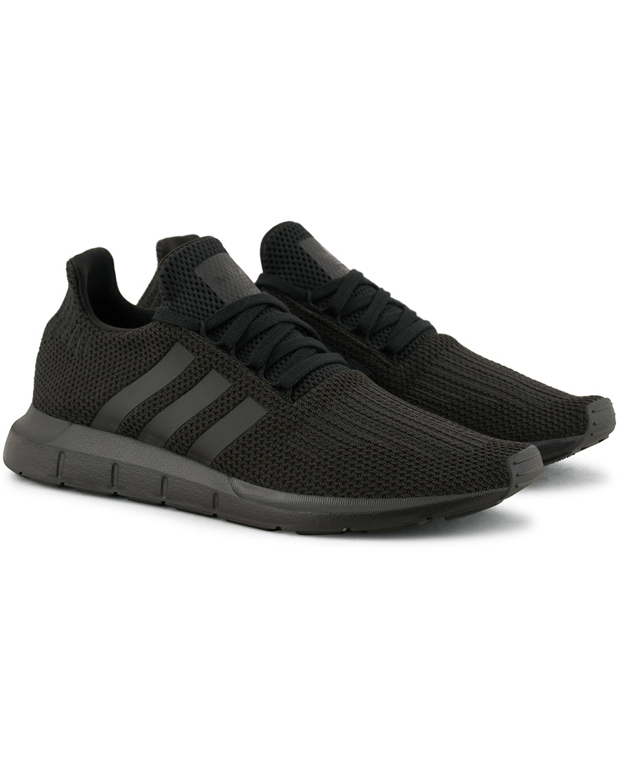 Herre | adidas Originals Swift Run Sneaker Core Black | adidas Originals | Swift Run Sneaker Core Black