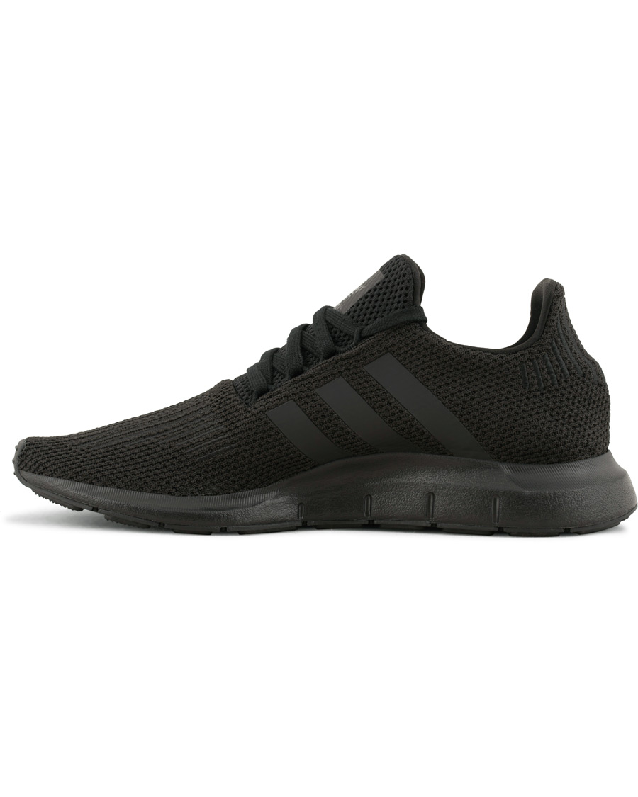 Herre | adidas Originals Swift Run Sneaker Core Black | adidas Originals | Swift Run Sneaker Core Black