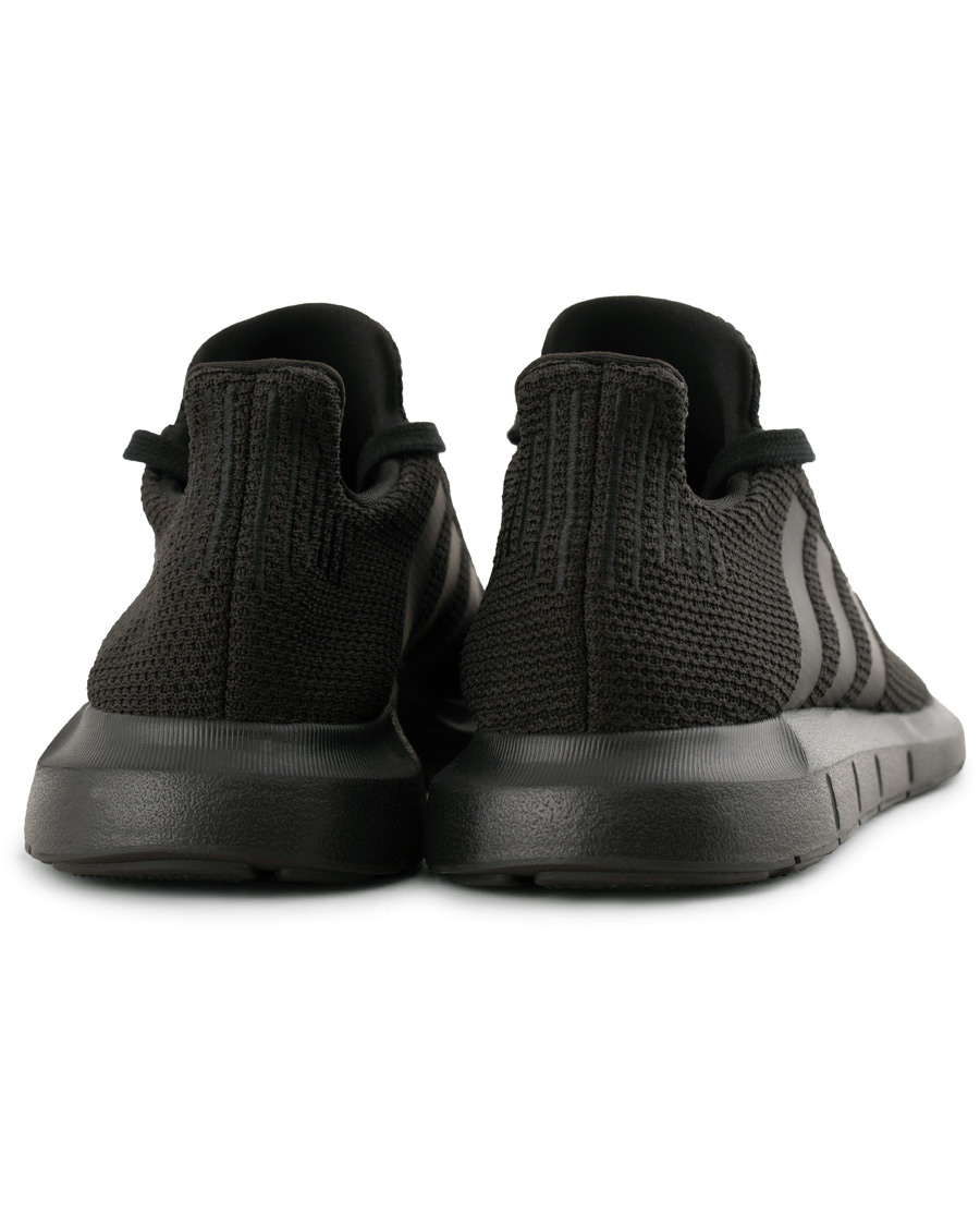 Herre | adidas Originals Swift Run Sneaker Core Black | adidas Originals | Swift Run Sneaker Core Black