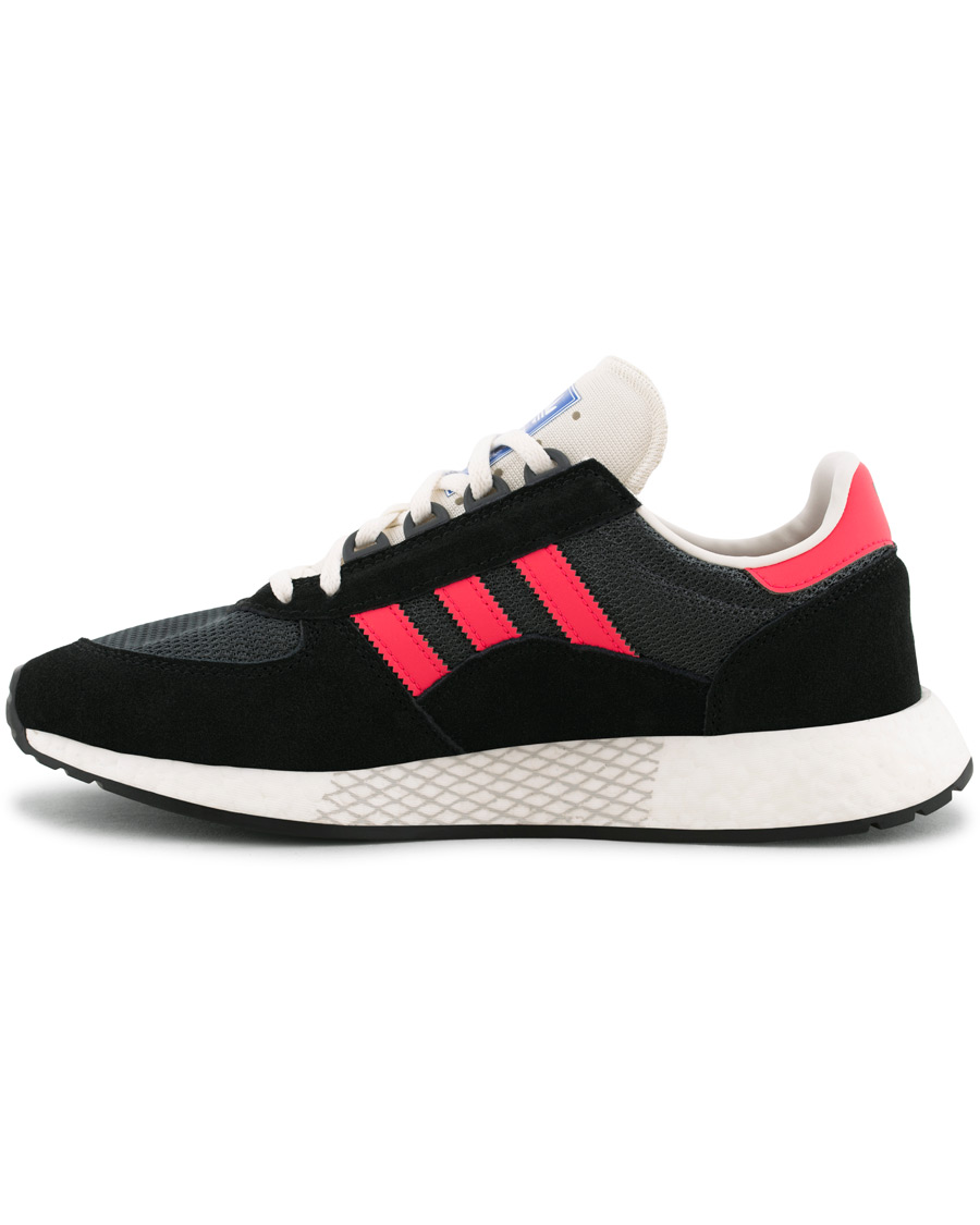 Herre | adidas Originals Marathon Tech Sneaker Core Black/Red | adidas Originals | Marathon Tech Sneaker Core Black/Red