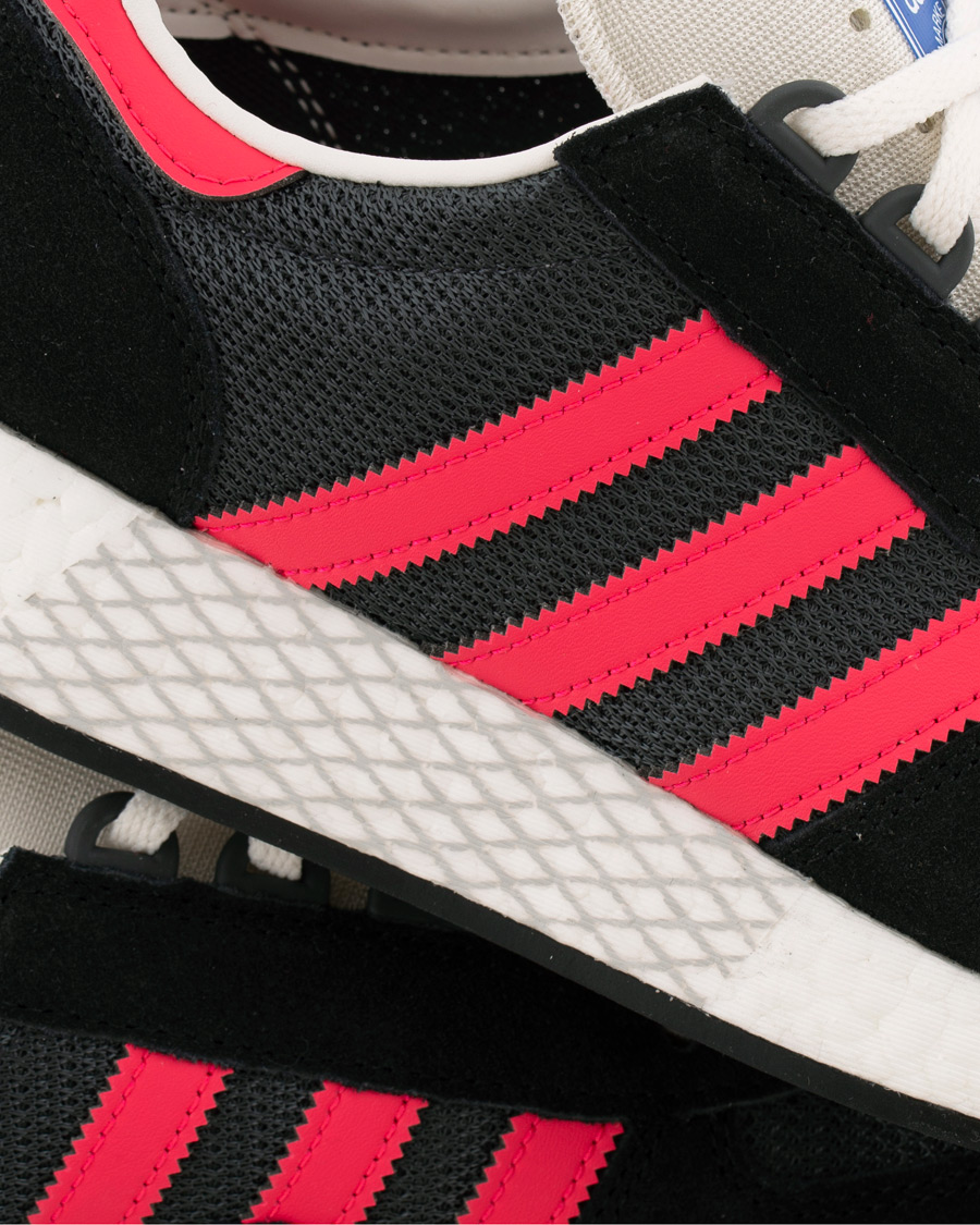 Herre | adidas Originals Marathon Tech Sneaker Core Black/Red | adidas Originals | Marathon Tech Sneaker Core Black/Red