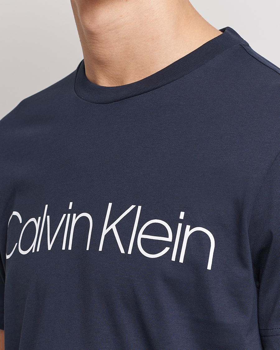 Herre | T-Shirts | Calvin Klein | Front Logo Tee Navy