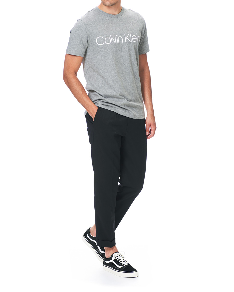 Herre | T-Shirts | Calvin Klein | Front Logo Tee Mid Grey Heather