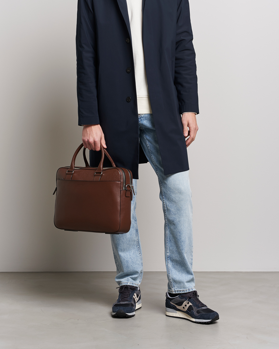 Herre | Tasker | Tiger of Sweden | Burin Grained Leather Briefcase Brown