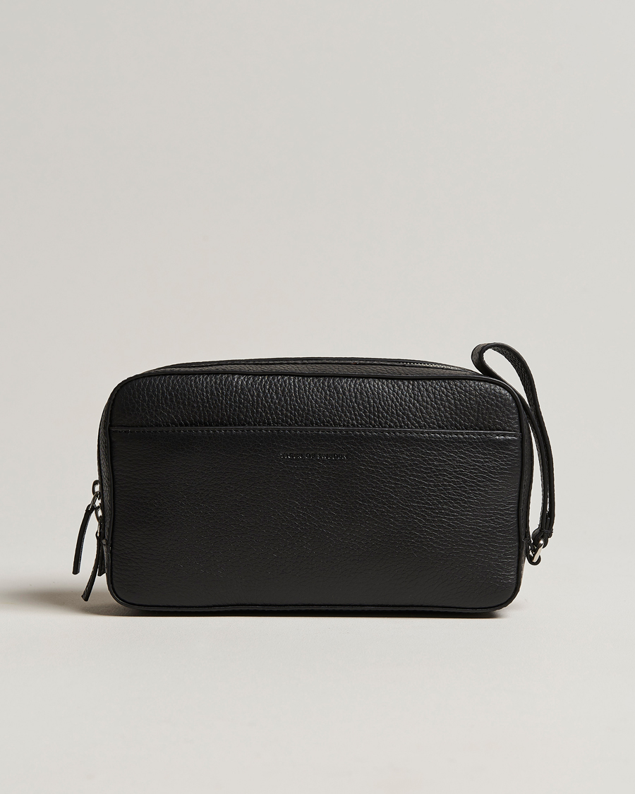 Herre | Tasker | Tiger of Sweden | Wes Grained Leather Toilet Bag Black
