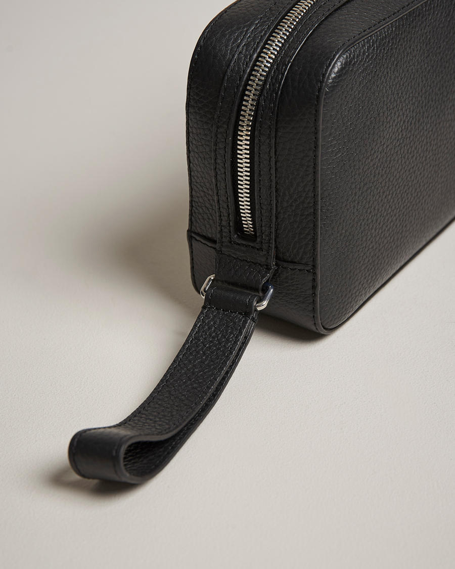 Herre | Tasker | Tiger of Sweden | Wes Grained Leather Toilet Bag Black