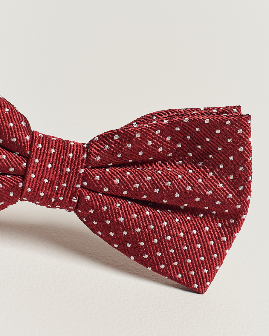 Herre | Amanda Christensen Micro Dot Pre Tie Silk Wine Red | Amanda Christensen | Micro Dot Pre Tie Silk Wine Red