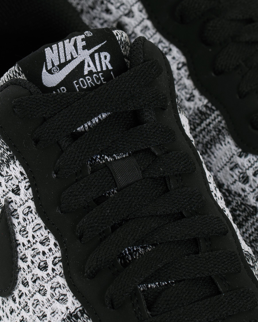 Herre | Nike Air Force 1 Flyknit Sneaker Black/Platinum | Nike | Air Force 1 Flyknit Sneaker Black/Platinum