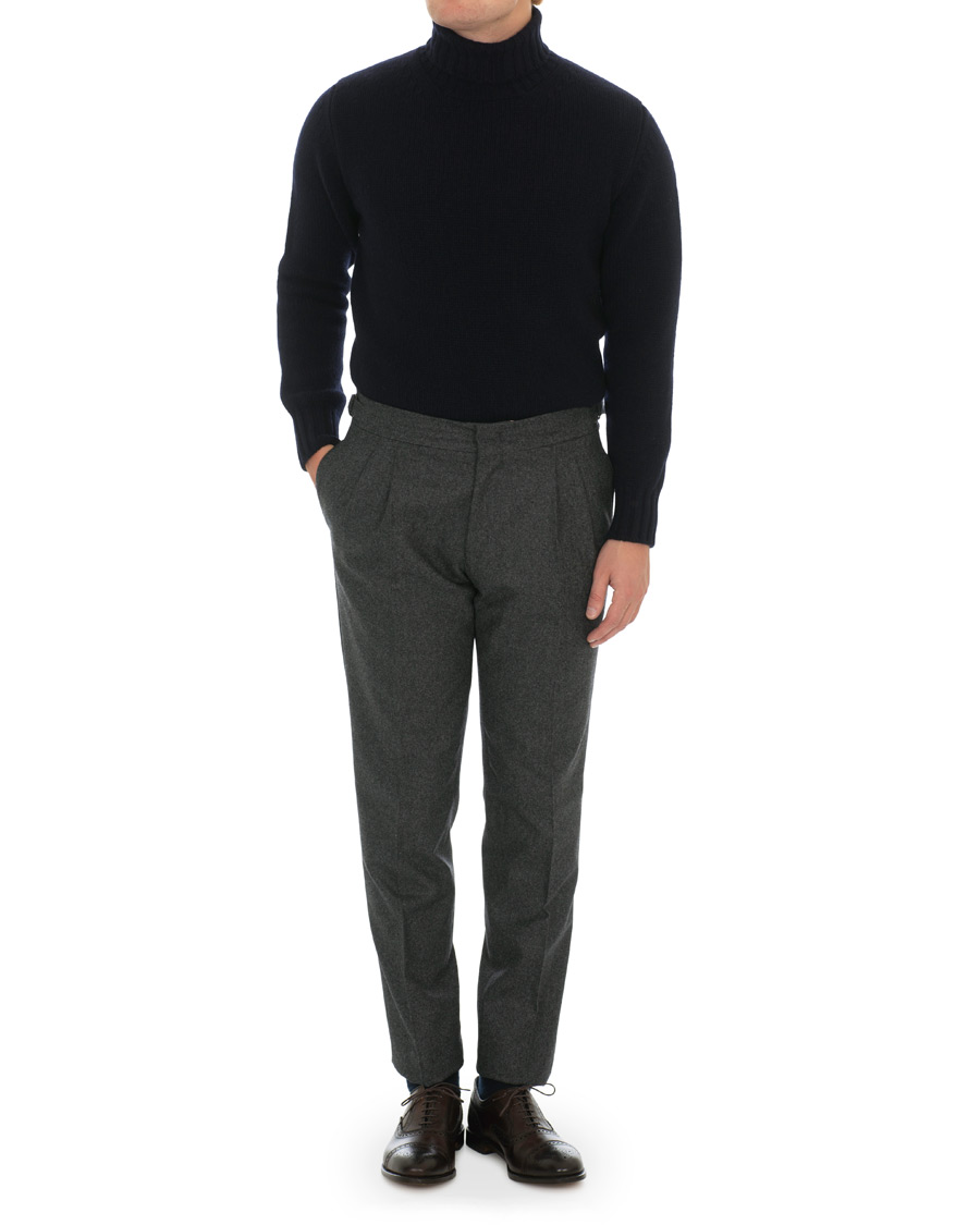 Herre | Trøjer | Drake's | Lambswool Rollneck Navy