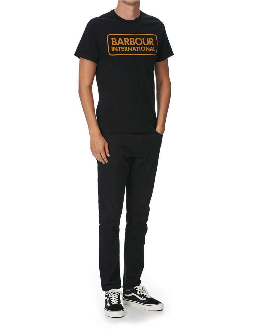 Herre | T-Shirts | Barbour International | Large Logo Crew Neck Tee Black