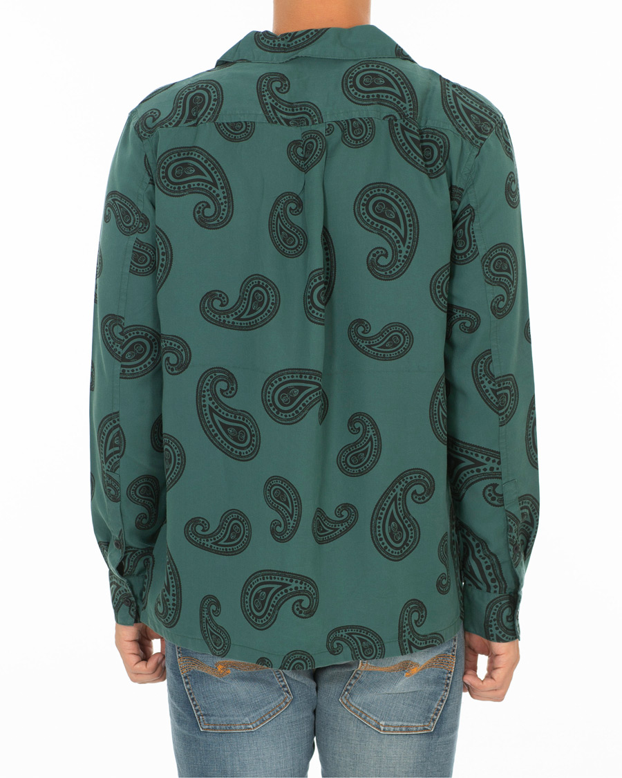 Herre | Skjorter | Nudie Jeans | Vidar Paisley Shirt Kattegat