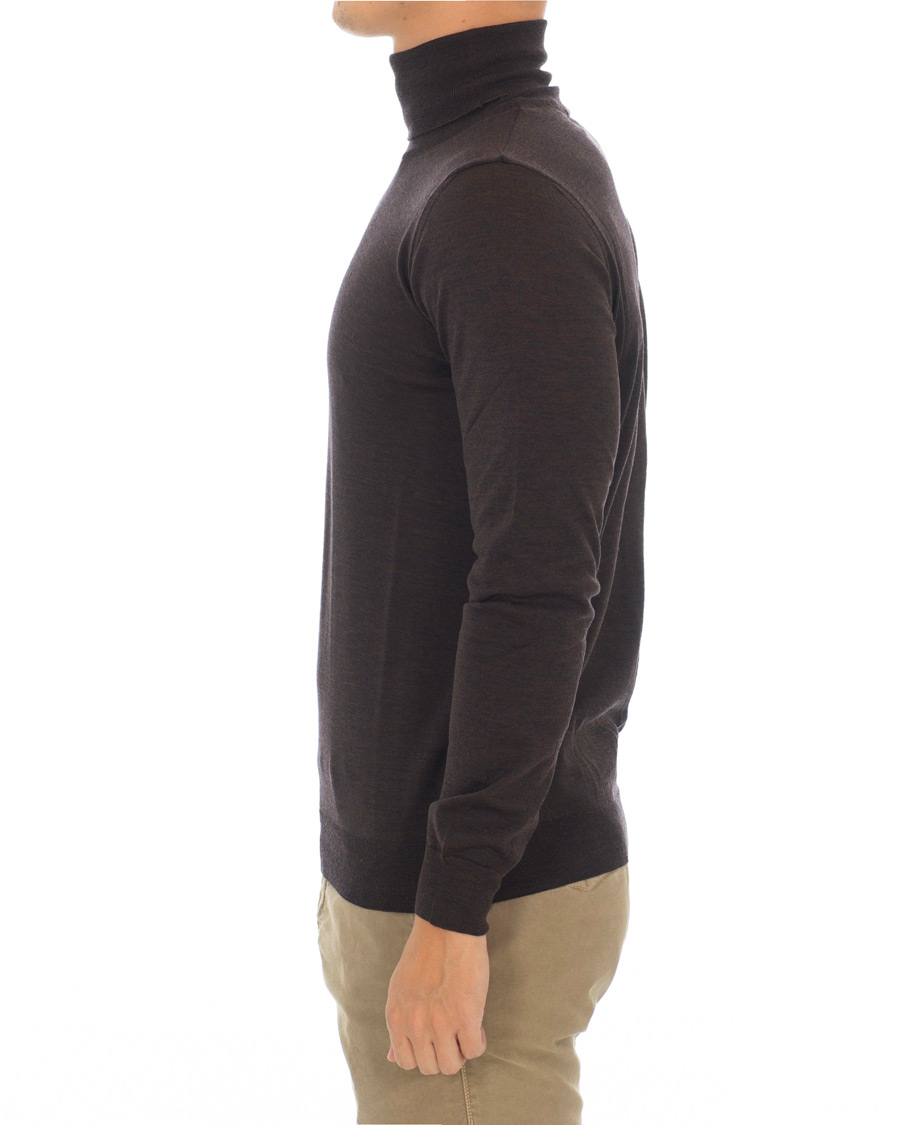 Herre | Trøjer | Oscar Jacobson | Cole Extra Fine Merino Rollneck Brown