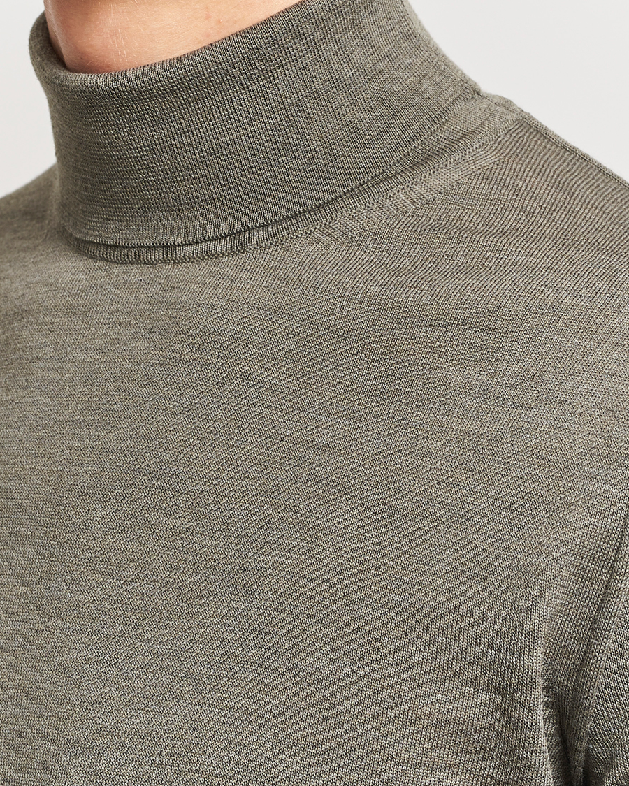 Herre | Trøjer | Stenströms | Fine Merino Rollneck Olive