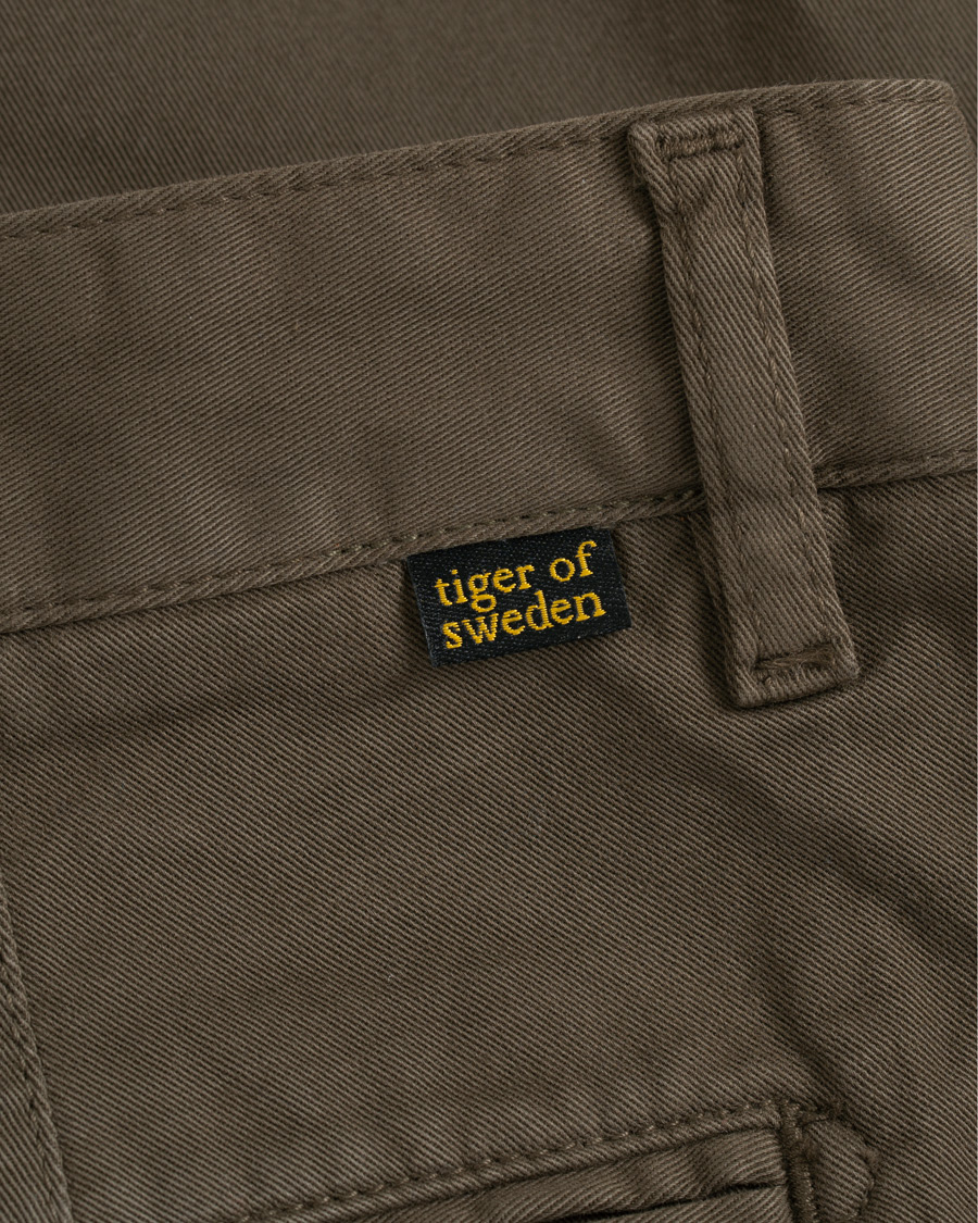 Herre | Bukser | Tiger of Sweden Jeans | River Stretch Pants Timber Brown