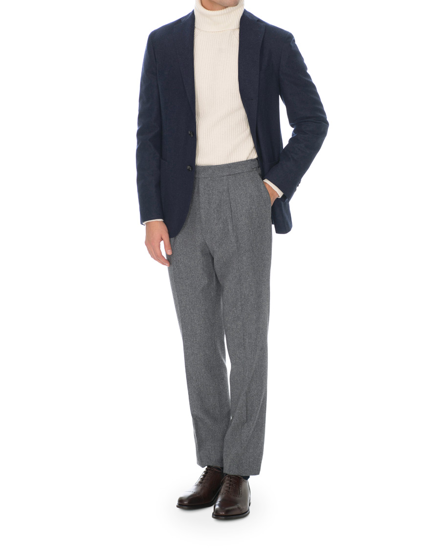 Herre | Bukser | Berg&Berg | Arnold Pleated Side Adjuster Flanell Trousers Mid Grey