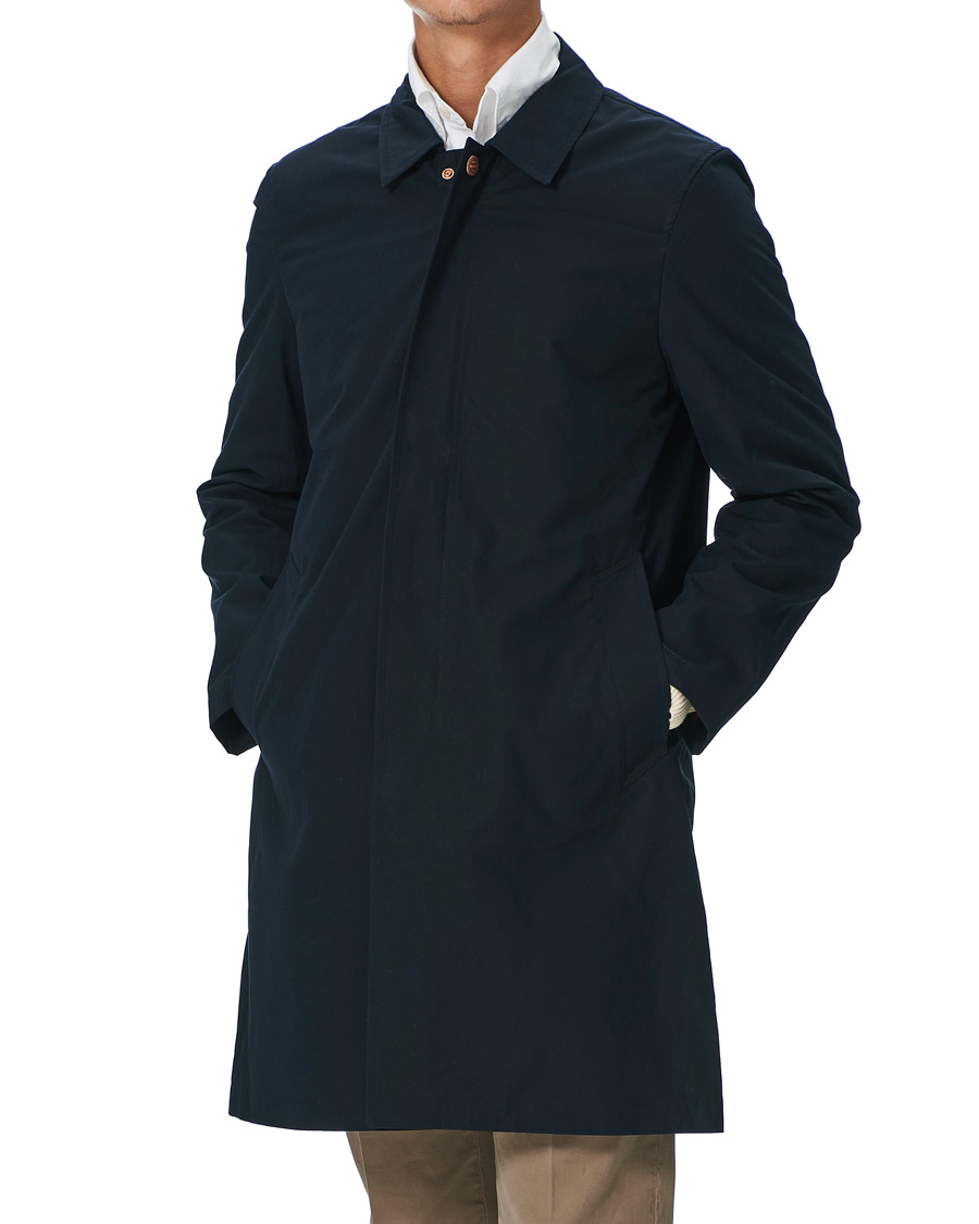Herre | Gå regnen i møde med stil | Private White V.C. | Unlined Cotton Ventile Mac Coat 3.0 Midnight