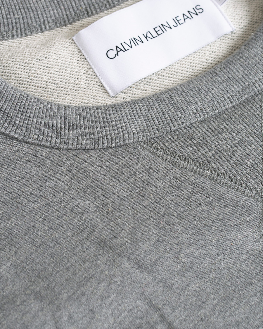Herre | Trøjer | Calvin Klein Jeans | Monogram Sleeve Badge Sweatshirt Mid Grey Heather