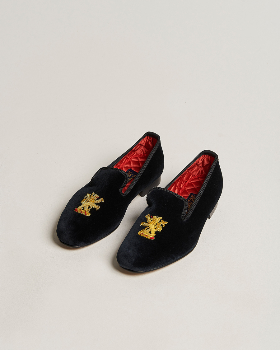 Herre | Bowhill & Elliott | Bowhill & Elliott | Albert Rampant Lion Pumps Black