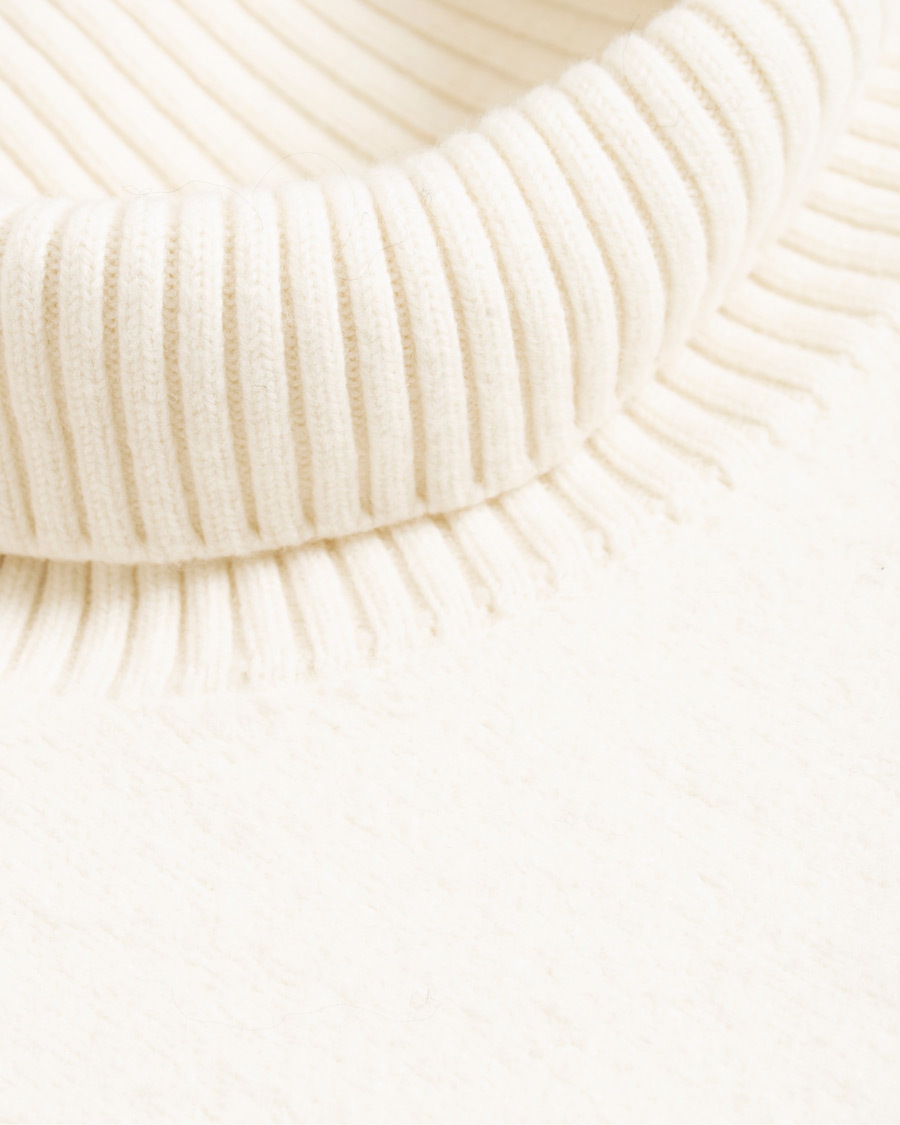 Herre | Trøjer | AMI | Oversize Logo Wool Turtleneck Off White
