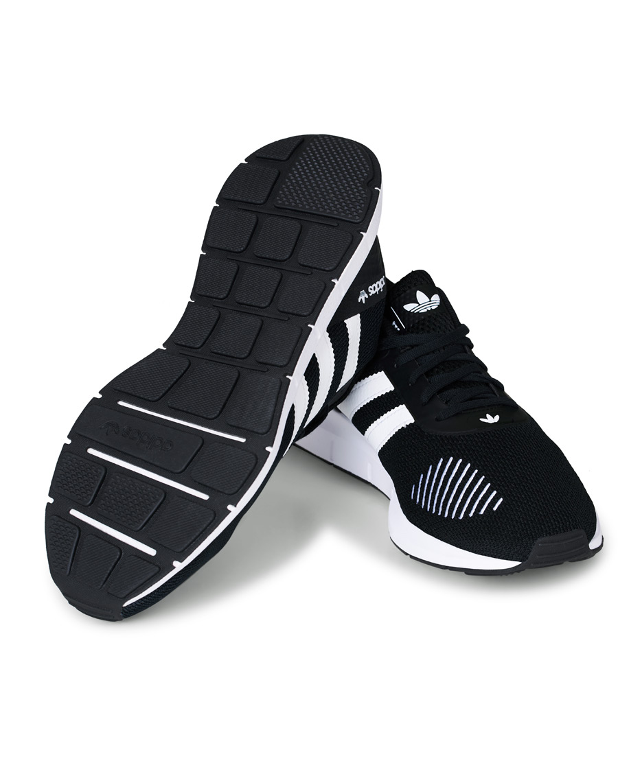 Herre | adidas Originals Swift Run Sneaker Black | adidas Originals | Swift Run Sneaker Black