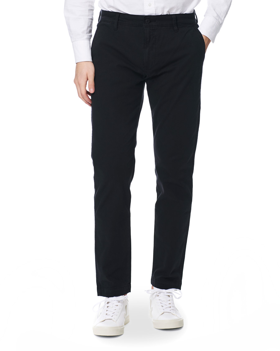 Herre | Bukser | Levi's | Garment Dyed Stretch Chino Mineral Black