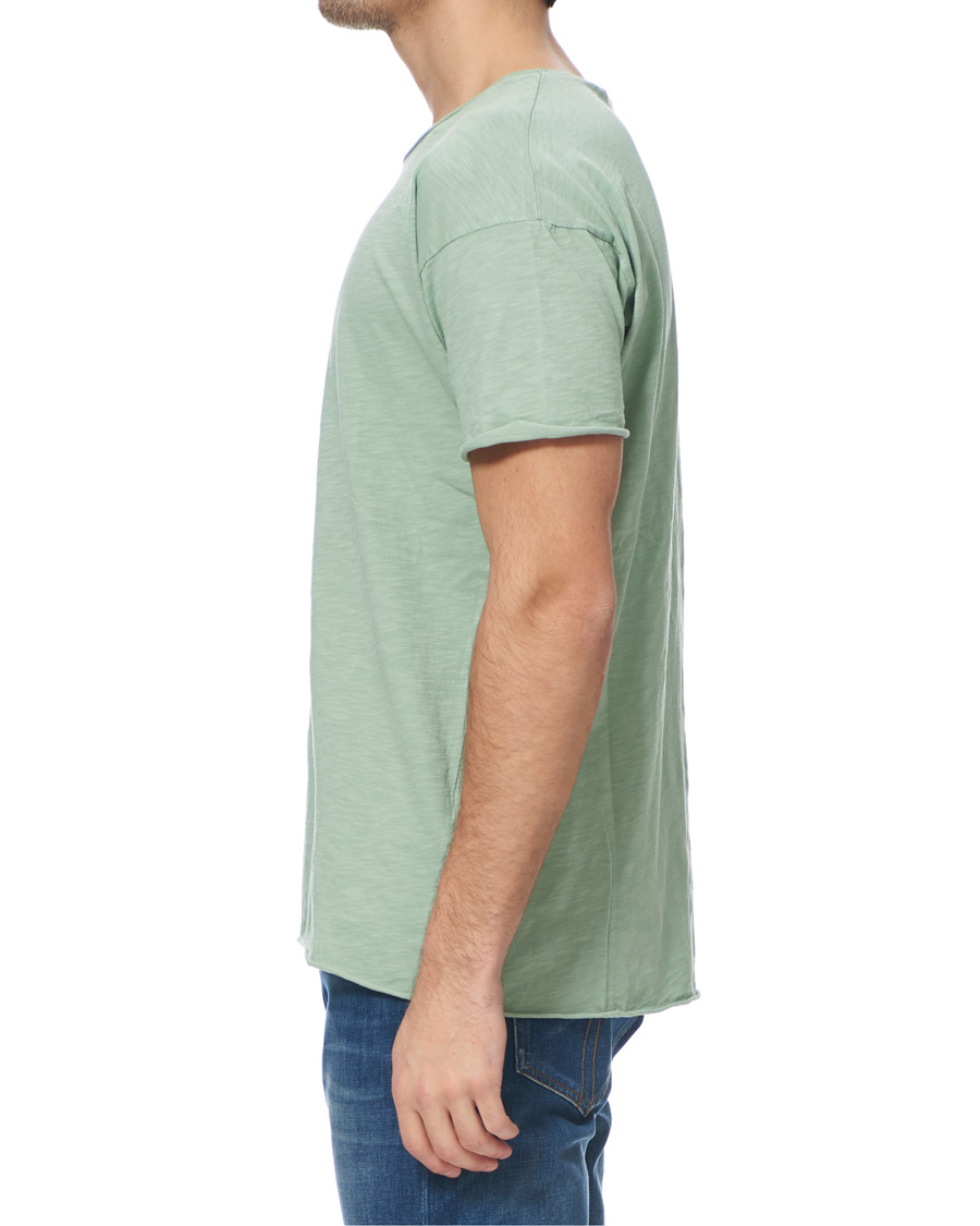 Herre | T-Shirts | Nudie Jeans | Roger Slub Crew Neck Tee Pale Green
