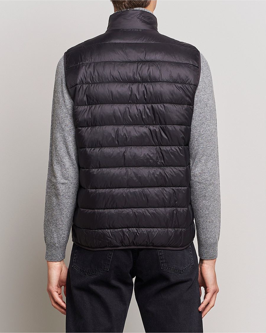 Herre | Veste | Barbour Lifestyle | Bretby Lightweight Down Gilet Black