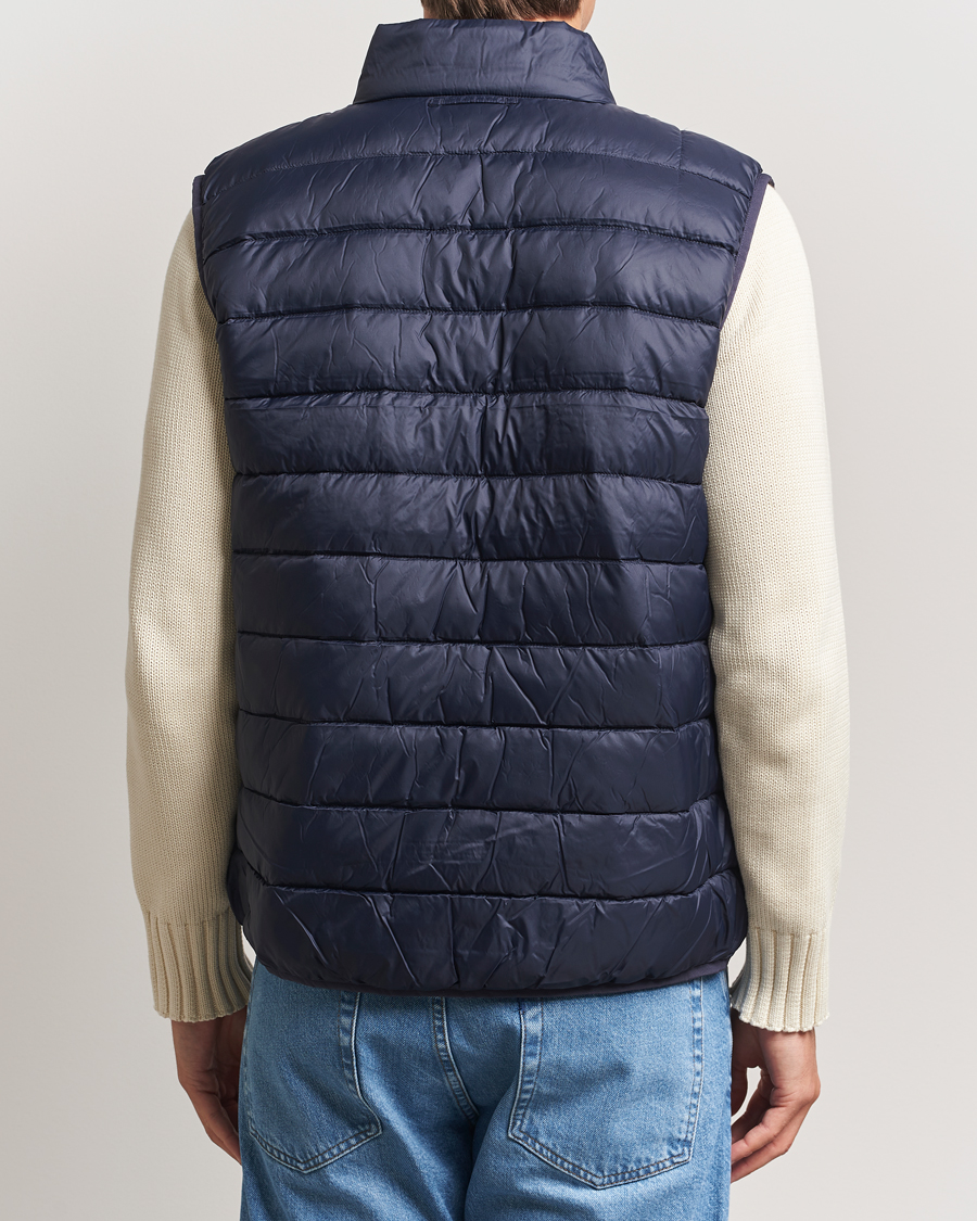 Herre | Veste | Barbour Lifestyle | Bretby Lightweight Down Gilet Navy