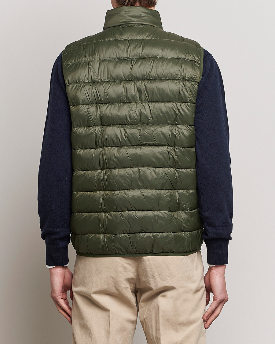 Herre | Veste | Barbour Lifestyle | Bretby Lightweight Down Gilet Olive