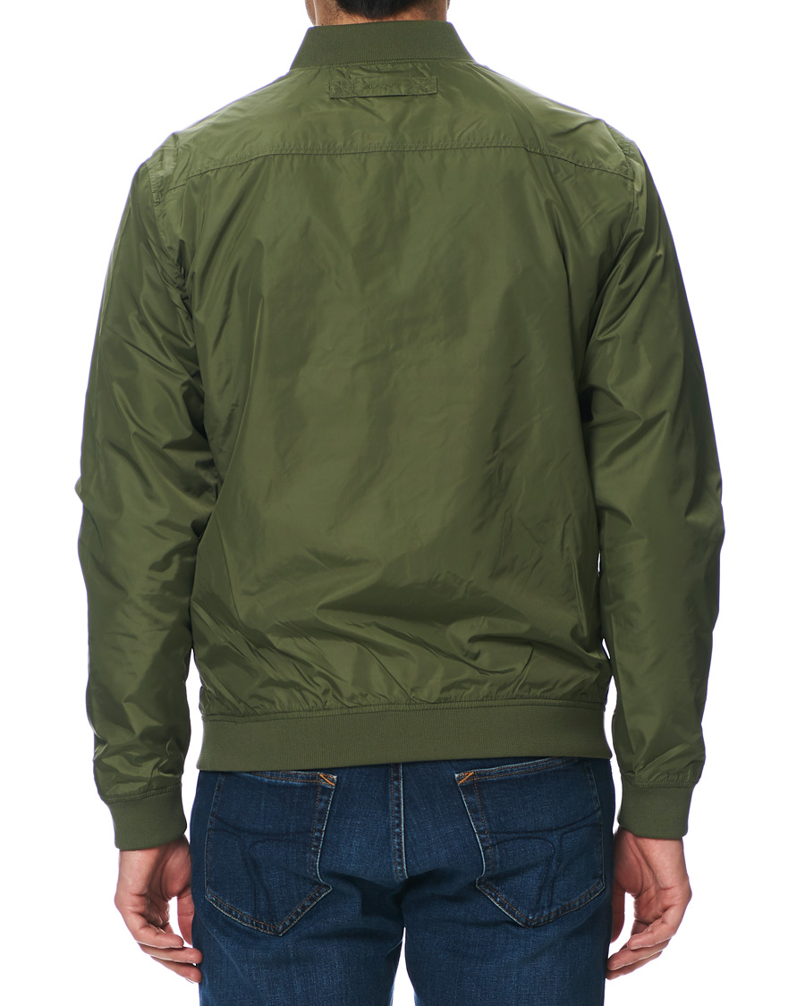 Herre | Jakker | GANT | Airy Nylon Bomber Four Leaf Green