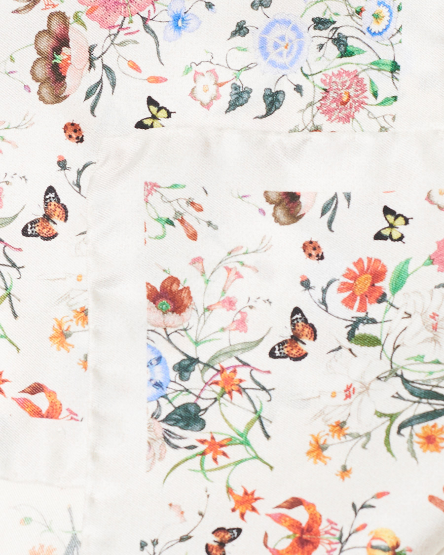 Herre | Amanda Christensen Silk Twill Printed Pocket Square White | Amanda Christensen | Silk Twill Printed Pocket Square White