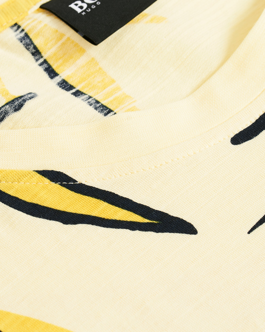 Herre | T-Shirts | BOSS ORANGE | BOSS Casual Teleaf Printed Tee Yellow