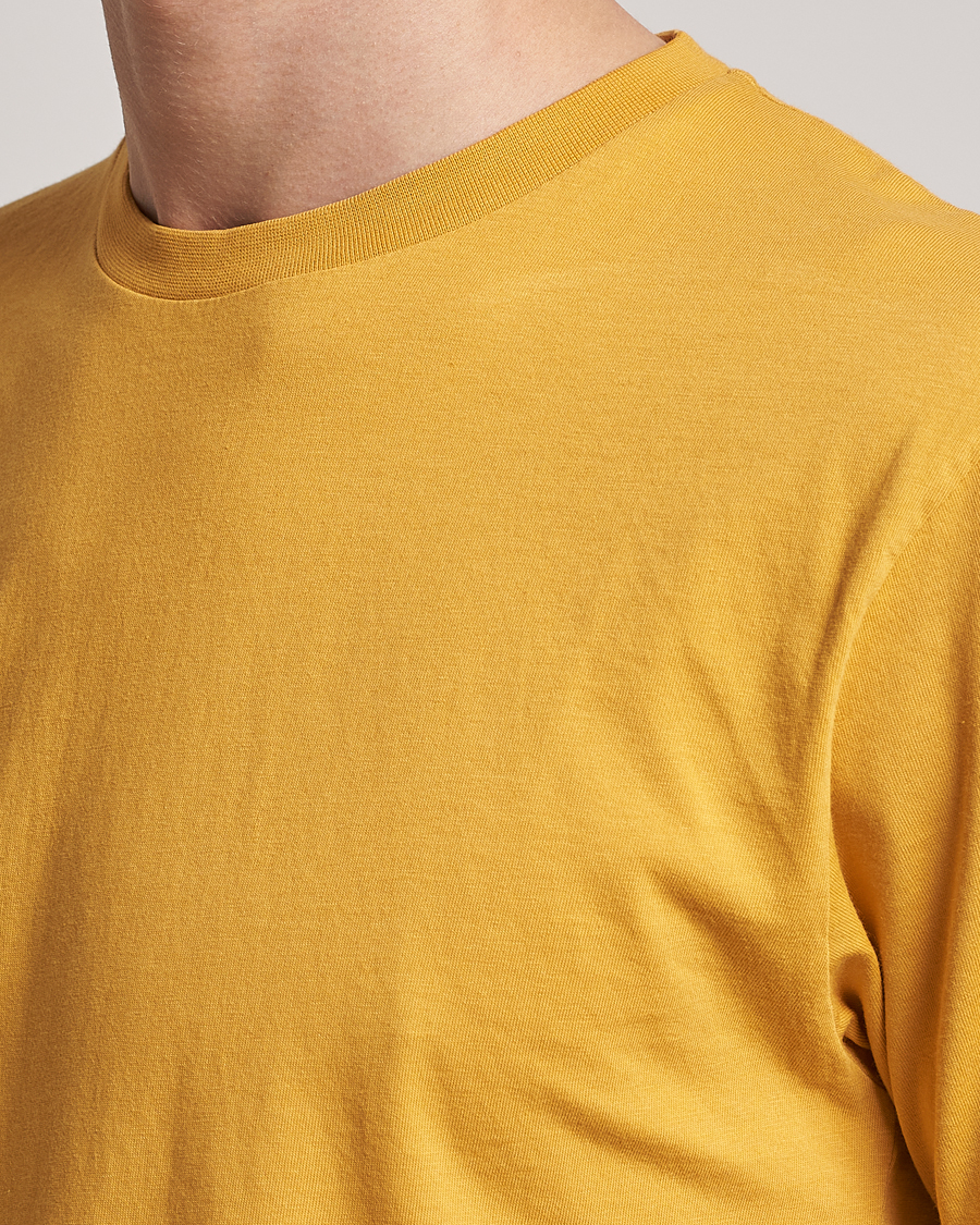 Herre | T-Shirts | Colorful Standard | Classic Organic T-Shirt Burned Yellow