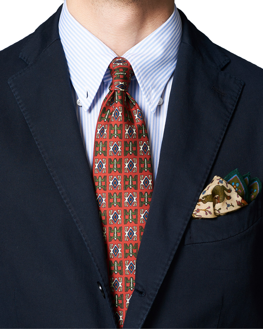 Herre | Drake's Silk Printed Native Pattern 8 cm Tie Dusty Red | Drake's | Silk Printed Native Pattern 8 cm Tie Dusty Red