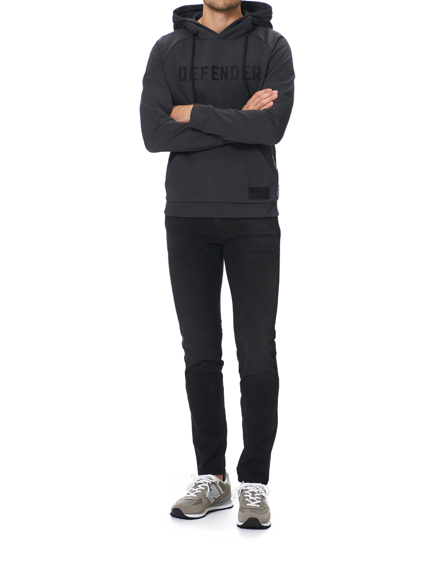 Herre | Trøjer | Sail Racing | Defender Tech Hoodie Phantom Grey