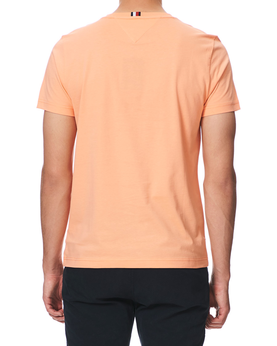 Herre | T-Shirts | Tommy Hilfiger | Flag Logo Crew Neck Tee Island Coral