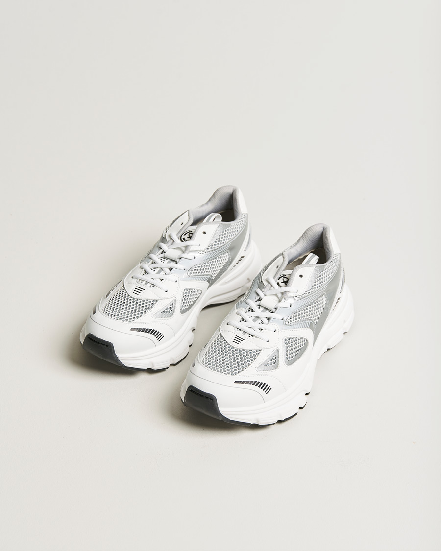 axel arigato marathon runner white silver