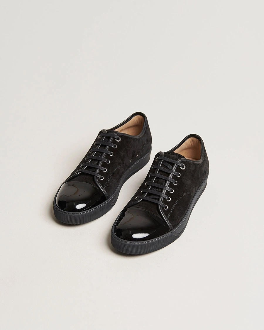 Patent Cap Toe Sneaker Black/Black - CareOfCarl.dk