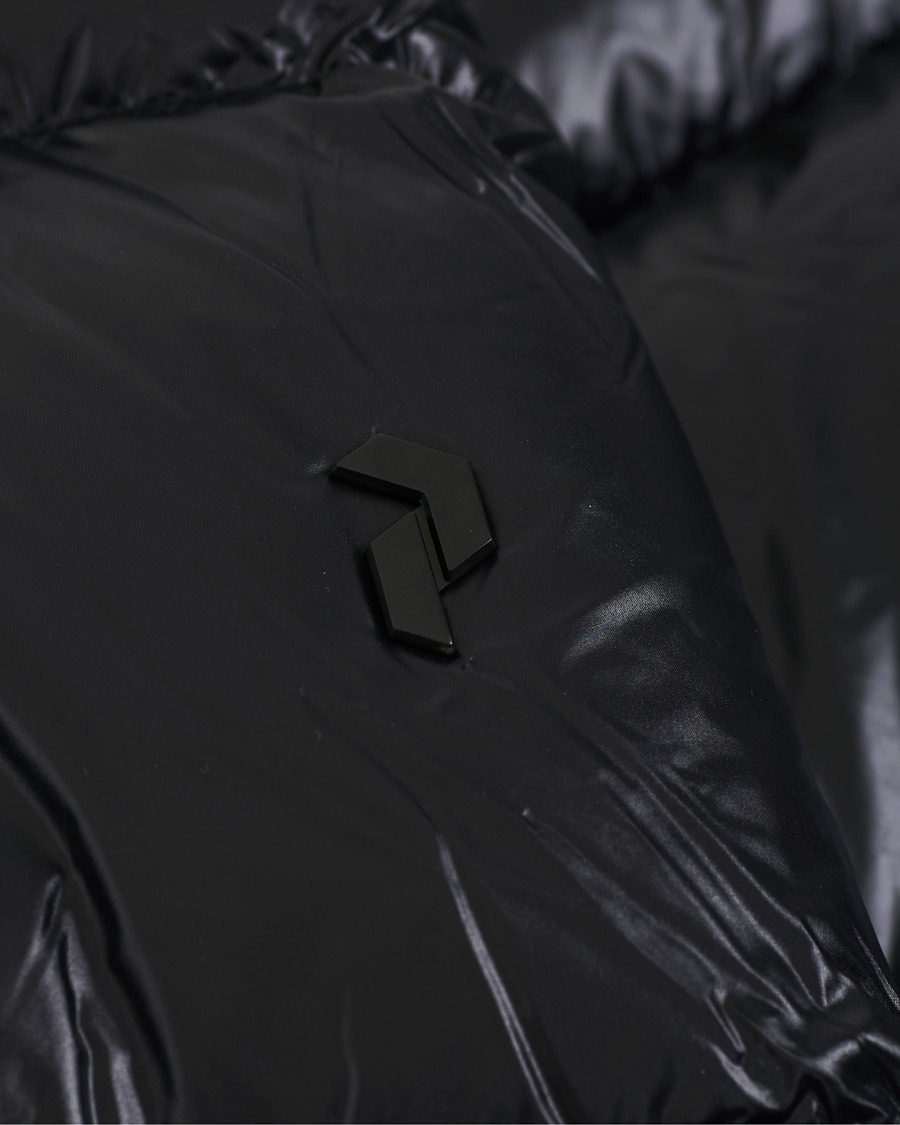 Herre | Jakker | Peak Performance | Rivel Vernis Down High Gloss Hodded Jacket Black