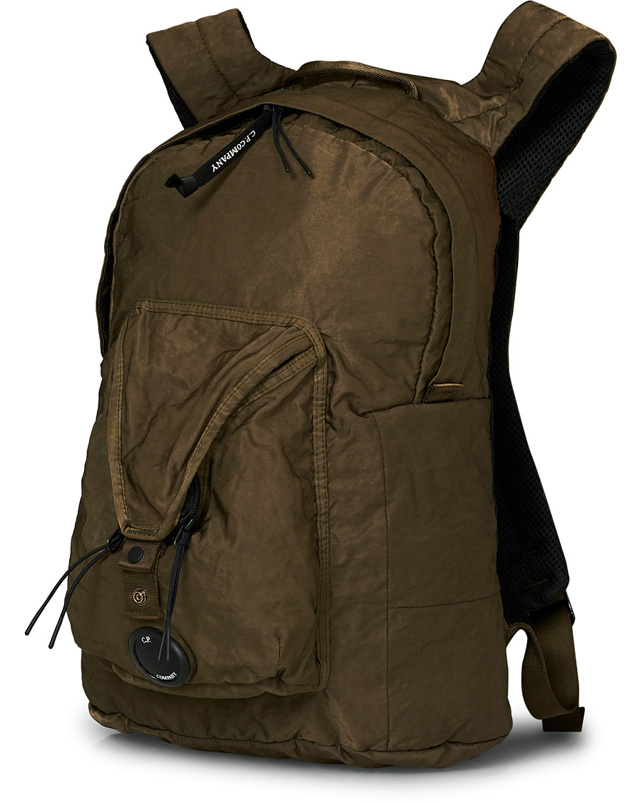 Herre | C.P. Company Garmend Dyed Nylon Lens Backpack Olive | C.P. Company | Garmend Dyed Nylon Lens Backpack Olive